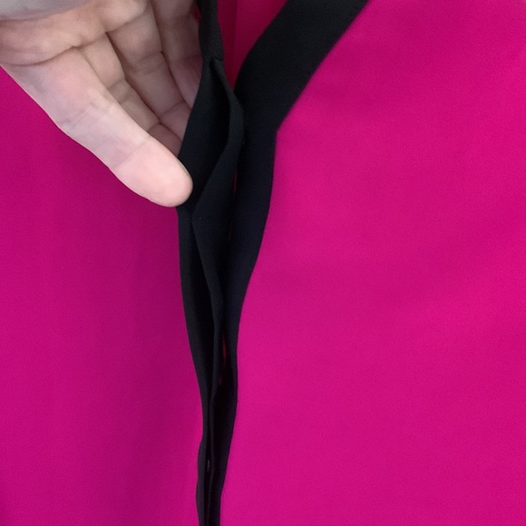 KAARI BLUE Size S Fuscia Blouse with Black Trim - Picture 3 of 7